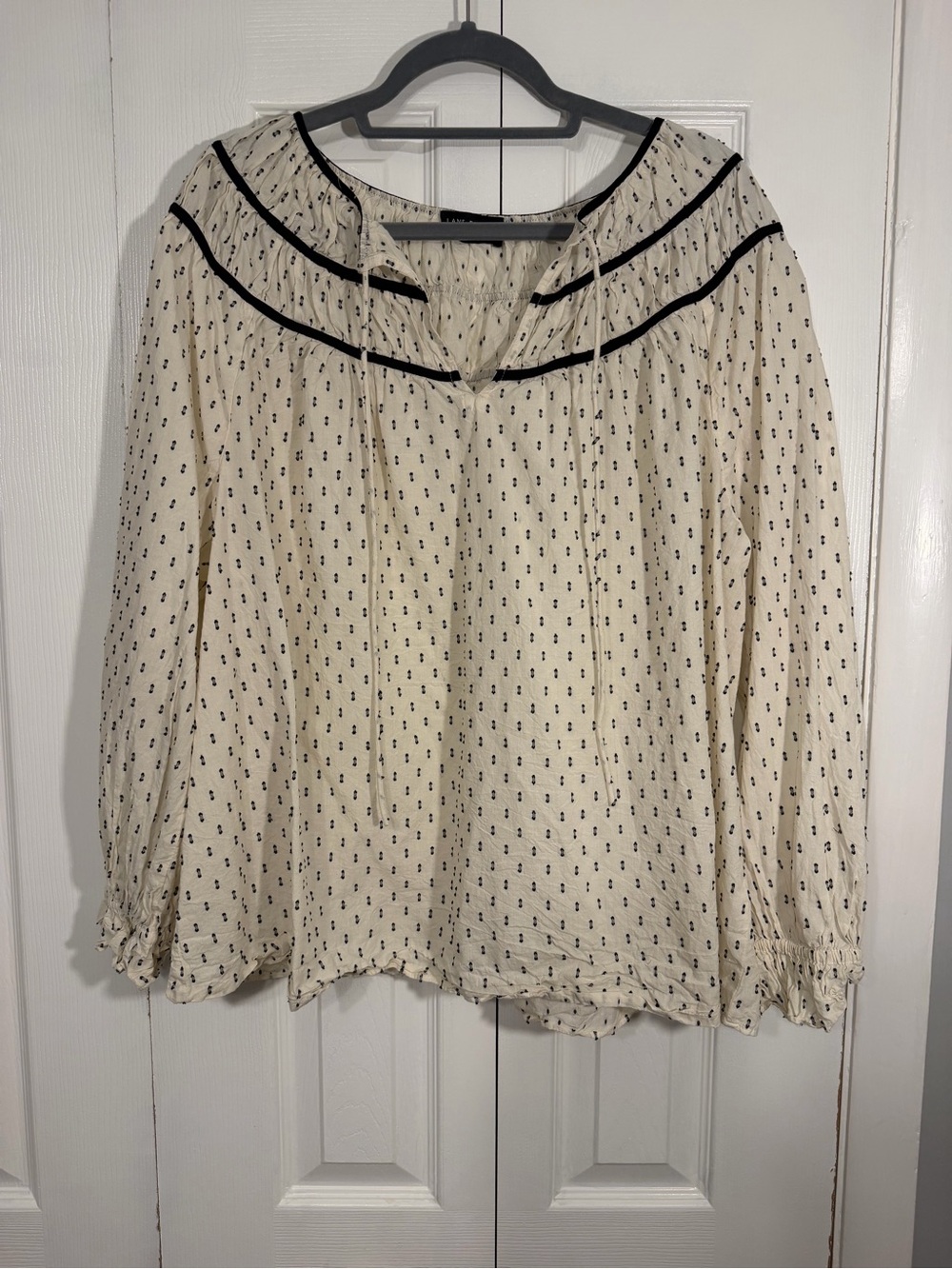 Lane Bryant Ruffle Tie Neck Peasant Blouse Size 20 Ivory Black